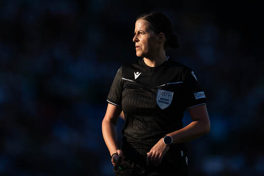 Referee Katalin Kulcsar