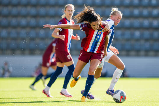 Ingrid Syrstad Engen of Norway and Eveliina Summanen of
