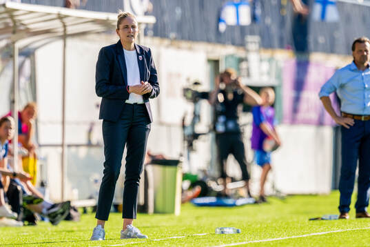 Head coach Gemma Grainger of Norway