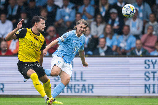 Mjällbys Colin Rösler och Malmö FFs Sebastian Nanasi