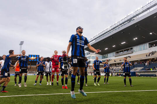 Sirius Joakim Persson jublar