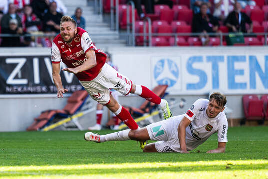 Kalmars Jonathan Ring och Brommapojkarnas Alexander