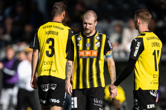Häckens Simon Gustafson deppar
