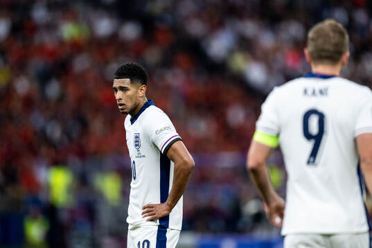 Jude Bellingham of England looks dejected