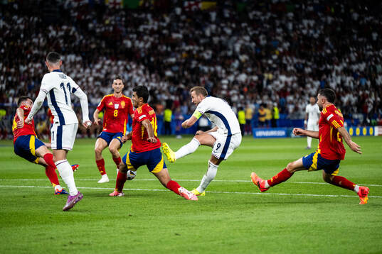 Rodrigo Hernandez and Daniel Carvajal of Spain against