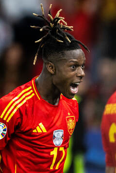 Nicholas Williams of Spain celebrates