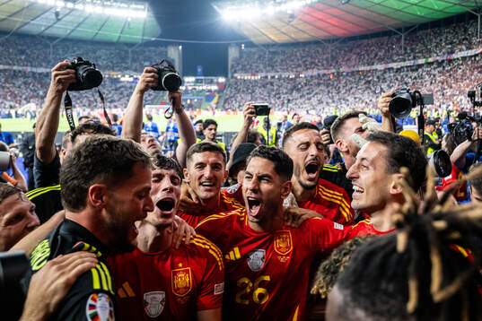 Bläddra bland fler bilder av Spanien