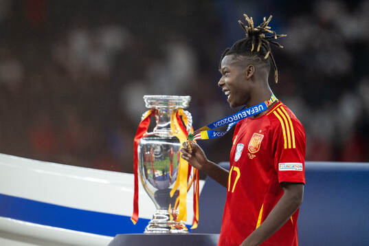Nico Williams of Spain celebrates