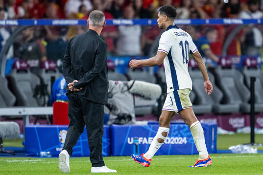 Jude Bellingham of England looks dejected