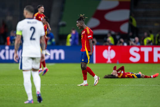 Nicholas Williams of Spain celebrates