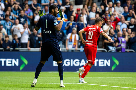 Värnamos målvakt Jonathan Ursin Rasheed