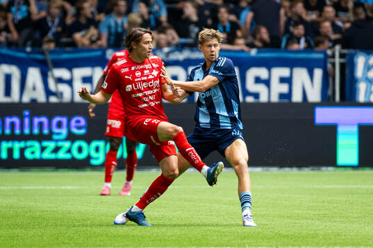 Värnamos Simon Thern och Djurgårdens Patric Åslund