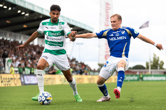 Västerås Elyas Bouzaiene och IFK Norrköpings Marcus