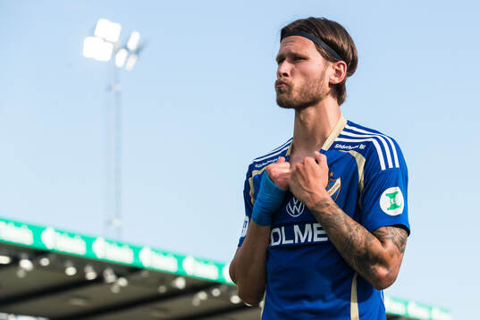 IFK Norrköpings Arnor Traustason deppar
