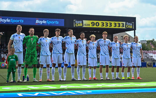 Norway players stand for their national anthem