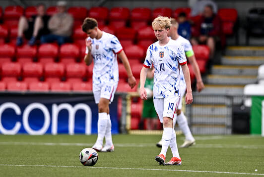 Norway players react
