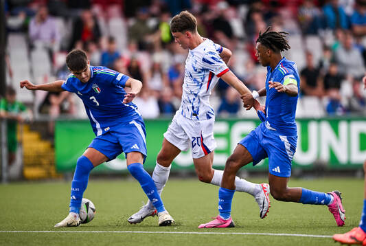 Daniel Braut of Norway in action against Davide Bartesaghi,