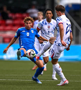 Luca Di Maggio of Italy and Daniel Braut of Norway