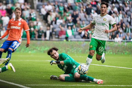 IFK Göteborgs målvakt Elis Bishesari