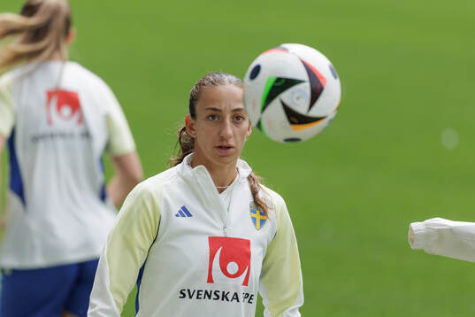 Rusul Rosa Kafaji of the Swedish women's national football