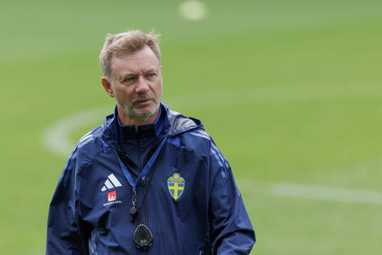 Förbundskapten Peter Gerhardsson of the Swedish women's