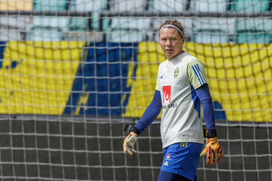 målvakt Jennifer Falk of the Swedish women's national