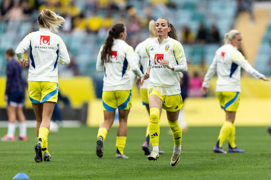 Kosovare Asllani of Sweden