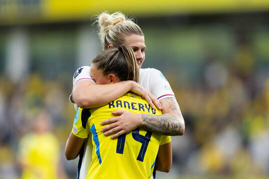 Millie Bright of England and Johanna Rytting Kaneryd of