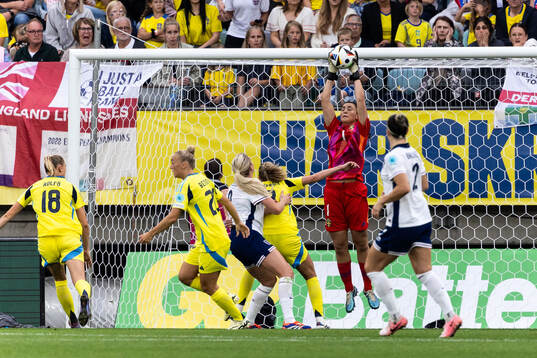 Goalkeeper Zecira Musovic of Sweden