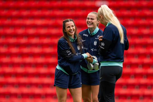 Tuva Hansen and Marthine Østenstad of Norway