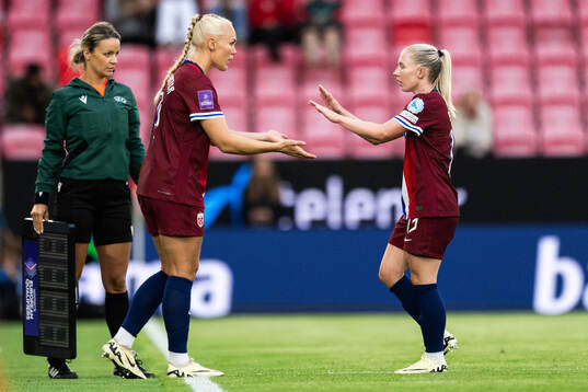 Maria Thorisdottir and Thea Bjelde of Norway