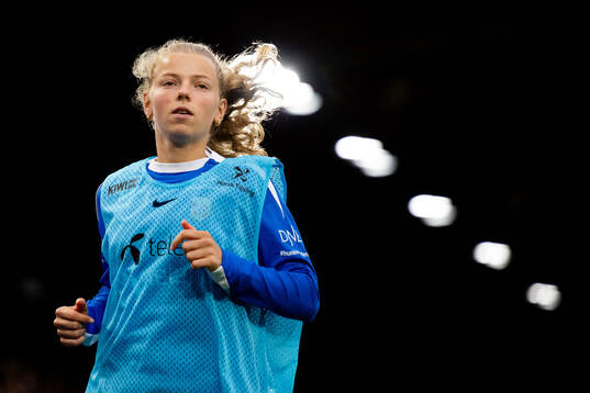 Justine Kielland of Norway warms up