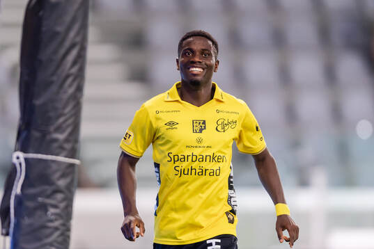 Michael Baidoo of Elfsborg celebrates