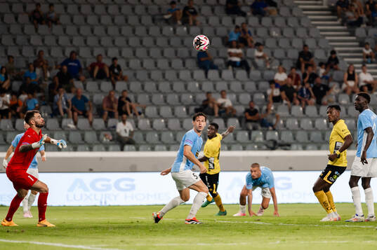 Jalal Abdullai of Elfsborg scores the 2-4 goal