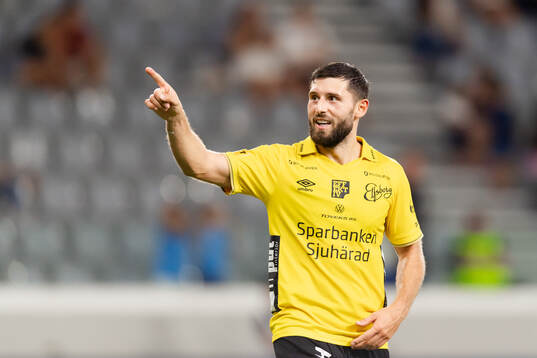 Arber Zeneli of Elfsborg celebrates