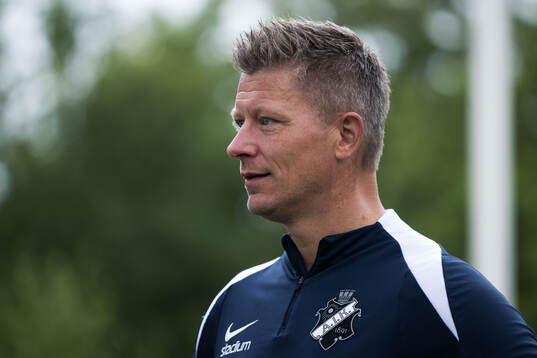 AIKs tränare Mikkjal Thomassen