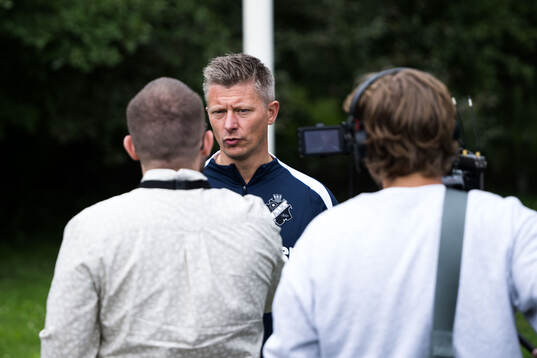 AIKs tränare Mikkjal Thomassen