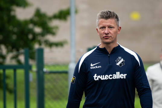 AIKs tränare Mikkjal Thomassen