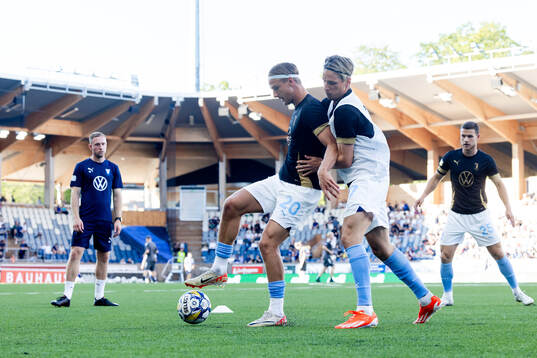 Malmö FFs Erik Botheim och Jens Stryger Larsen