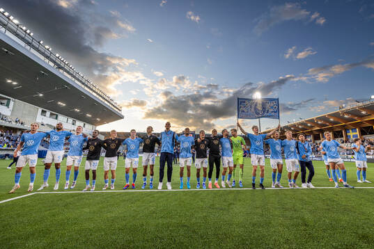 Malmö FFs Nils Zätterström och lagkamrater jublar