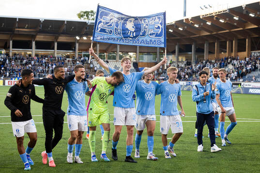 Bläddra bland fler bilder av Fotboll, Allsvenskan, Sirius - Malmö FF