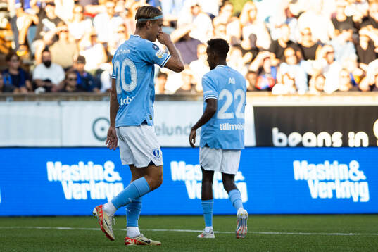 Malmö FFs Erik Botheim deppar