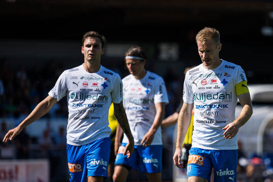Värnamos Michael Steinwender och Freddy Winsth deppar