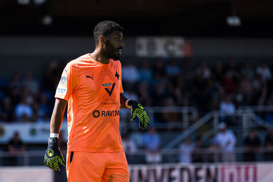 Värnamos målvakt Jonathan Ursin Rasheed