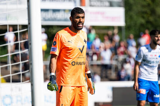 Värnamos målvakt Jonathan Ursin Rasheed