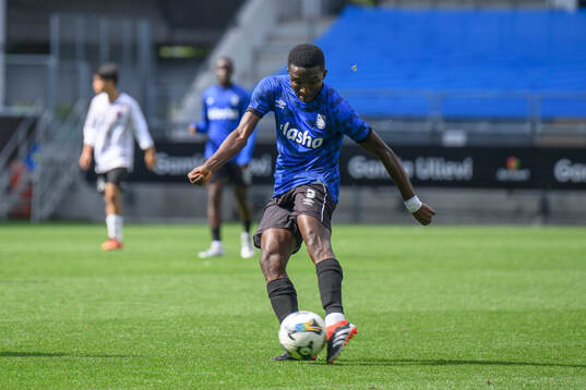 Sporting Lagos spelare gör 2–0