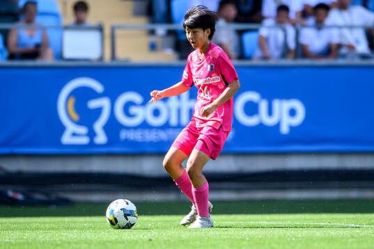 Cerezo Osakas spelare