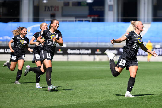 Uppsalas spelare jublar