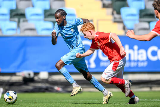 Under B17 finalen mellan Swindon Town FITC Red och AFC