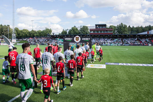 Brommapojkarnas och Hammarbys spelare